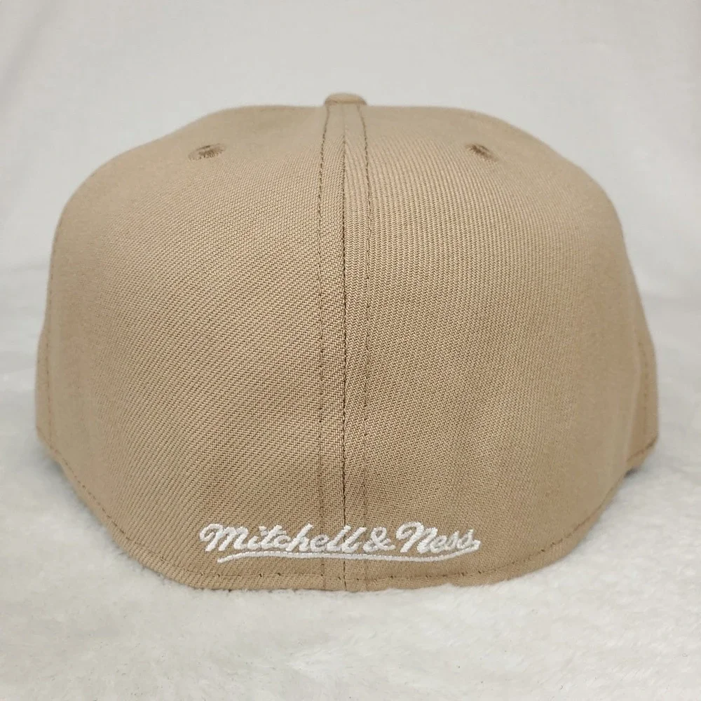 Toronto Blue Jays Mitchell‎ & Ness MLB Fitted 7 3/4 Flatbill Cap Hat Khaki NWT